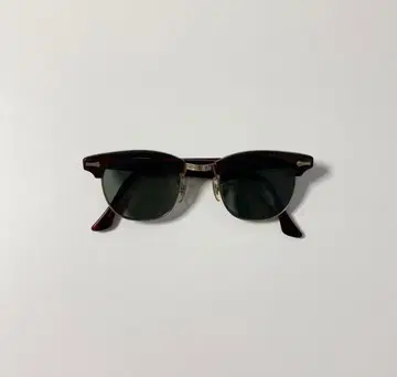 4. 슈론 글래스 빈티지 아메리칸 옵티컬