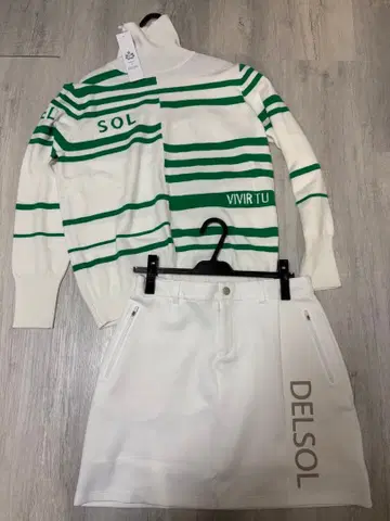 새상품 LL사이즈 델솔 골프 니트 종이상자 스커트 셋업 상하의