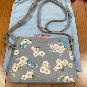 [ 미사용 ] 캐스키드슨 백설공주 가죽 숄더백