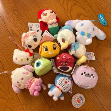 디즈니, 픽사, 산리오 등등