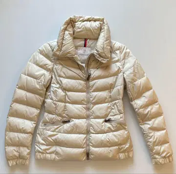 MONCLER 아이보리 다운 자켓