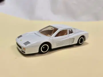 토미카 페라리 테스타로사