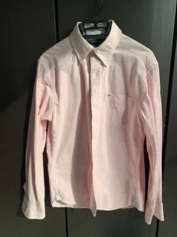 Tommy Hilfiger 핑크 스트라이프 긴팔 셔츠