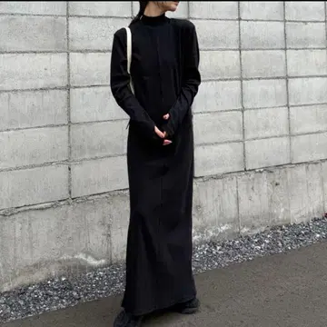 새상품 select MOCA 핑거 슬리브 프티 하이 리브 원피스