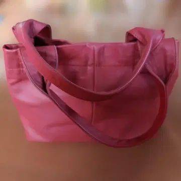 양가죽 초경량 토트 (S 사이즈) 메이플 로즈