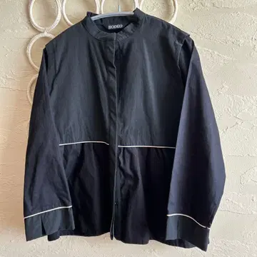 LUCA 루카 블라우스