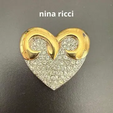 니나리치 브로치