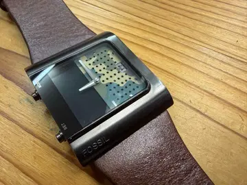 [정크제품] FOSSIL 가죽 벨트 손목시계