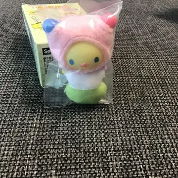 산리오 치비토모 시크릿 키링 화과자 우사하나