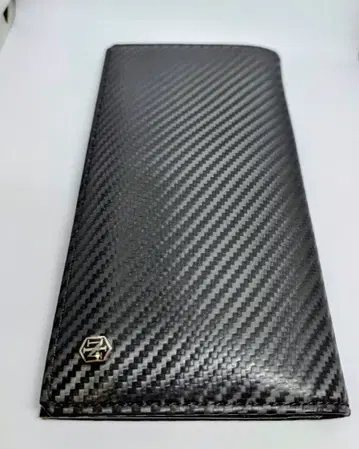 노이인테레쎄 장지갑 카본 패턴