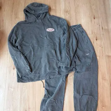 RADIALL LAID BACK 피그먼트 다이 셋업 XL 블랙