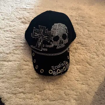 스컬 크로스 블랙 캡 y2k