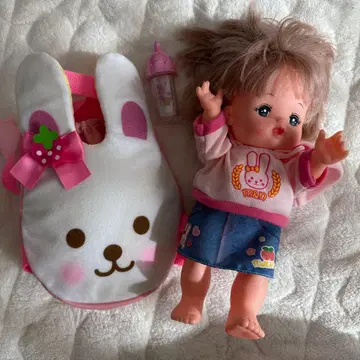 멜짱 인형과 토끼 아기띠와 밀크 세트