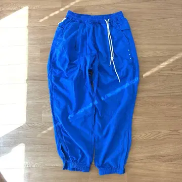 만넨로 나일론 팬츠 사이즈 1 미귤향