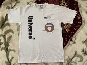 구제 의류 aApe Universe T셔츠 화이트