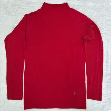 먼싱웨어 하이넥 얇은 원단 빨간색 스웨터