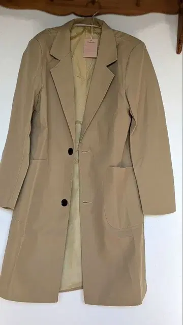 [ 새상품 미사용 ] 남성용 얇은 소재 코트 베이지 L