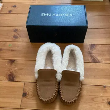 EMU Australia 모카신 브라운