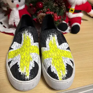 Michael Kors 슬립온 블랙/옐로우 컬러/화이트 24cm