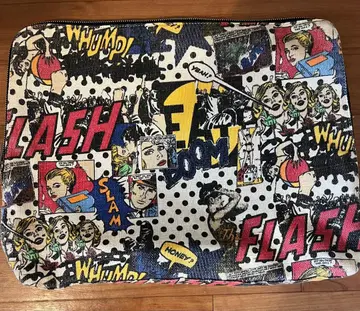 moussy 클러치 백