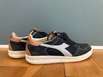 [레어템] diadora Heritage 디아도라 헤리티지