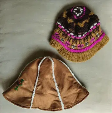 니트 캡 튤립 복슬복슬 햇 2종 세트