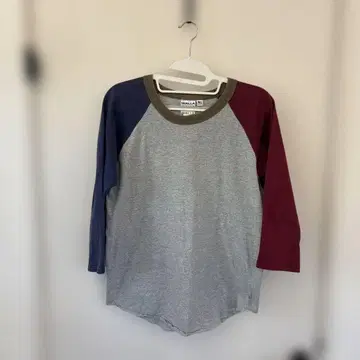 와라와라 스포츠 크레이지 패턴 래글런 티셔츠