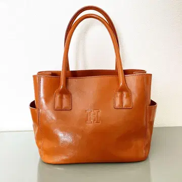 히로후 토트백 로고 엠보 카멜 브라운 포켓 듀오