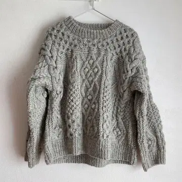 casa fline 니트 스웨터