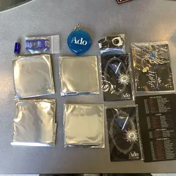 Ado 월드 투어 키링 세트 플러스 개봉 전 4개입