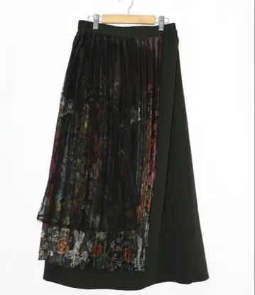 이즈스칼라 553291: 샤샤 스커트 x 꽃무늬 x 플리츠 스커트