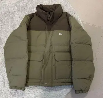 뉴에라 newera 다운 자켓