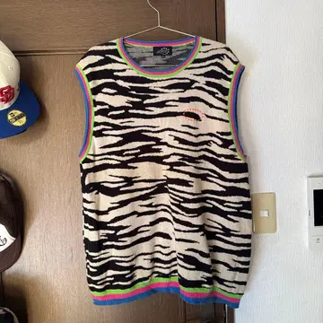A.F.B Tiger Camo Knit VEST 타이거 카모 니트 베스트