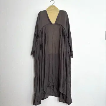 베리떼꾸르 그레이 긴팔 린넨 100% 롱 원피스