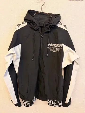 VANSON 후드 부착 나일론 자켓 S 사이즈