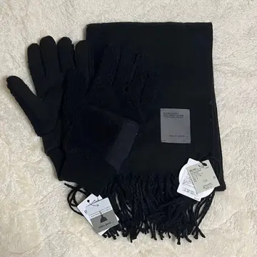 [ 새상품 ] 머플러 장갑 세트 블랙 블랙 niko and - 겨울