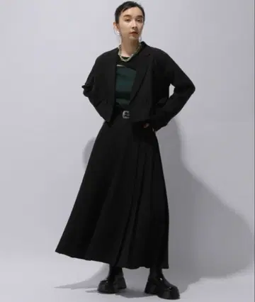 HARE 셋업 숏 자켓 플레어 플리츠 스커트