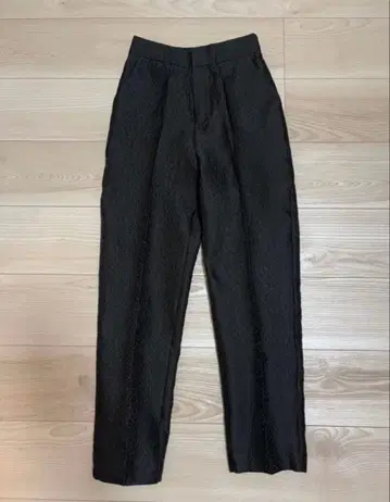 Birthday Bush 팬츠 자카드 블랙