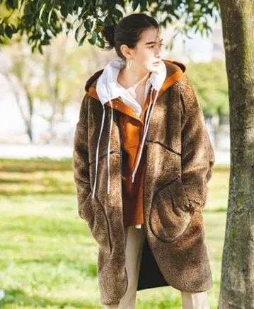 Lallia Mu 파이핑 롱 보아 코트 라리아 무