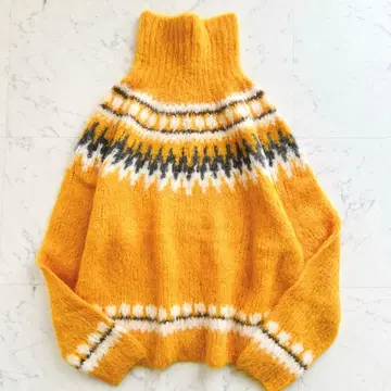 신조운 노르딕 무늬 알파카 니트 풀오버 하이넥