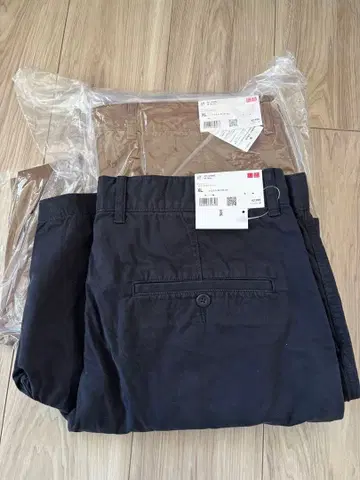 미사용 새상품 UNIQLO 치노 하프 팬츠 XL 2장 세트