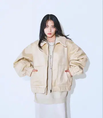 JEANASIS 리버서블 몬스터 블루종 아이보리