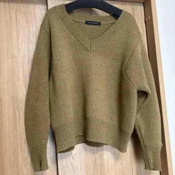 어반 리서치 니트