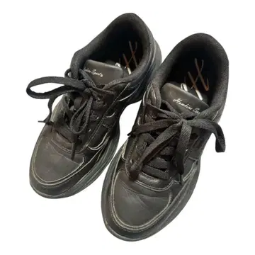 Hawkins 호킨스 통굽 스니커즈 블랙 24cm