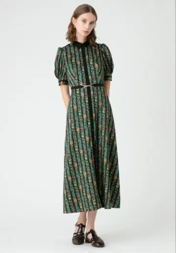 룰루 윌로비 LOULOU WILLOUGHBY 보더 플라워 원피스 새상품급