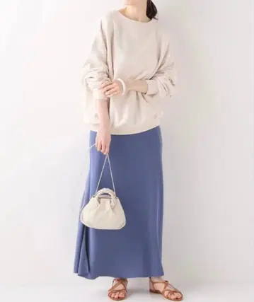 [ 새상품급 ] IENA 컴팩트 새틴 슬릿 스커트