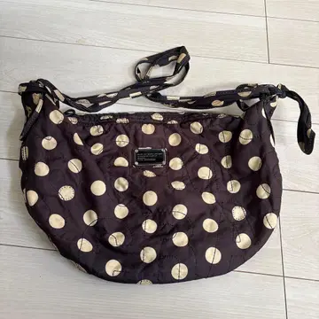 Marc by Marc Jacobs 도트 무늬 숄더백
