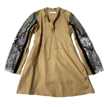 MURRAL 프레임드 플라워 보우 탑 POPUP 한정 컬러