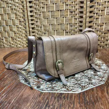 Dakota 다코타 천연 가죽 가죽 숄더백 카브세 타입 베이지 브라운