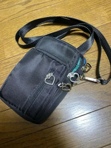 블랙 나일론 숄더백